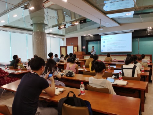 育成中心举办“疫情之下企业合同履行与纠纷处理”讲座